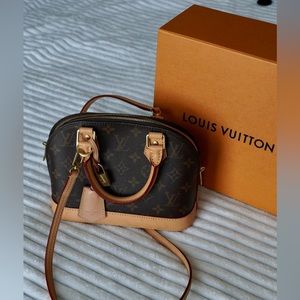 Louis Vuitton Alma BB monogram bag